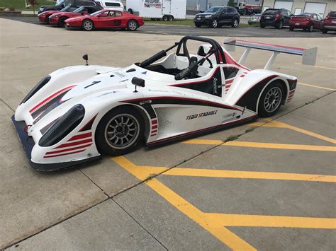 The company was founded in January 1997 by amateur drivers and engineers Mick Hyde and Phil Abbott, who built open cockpit sportscars which could be registered for road use and run on a track without modification. . Radical sr1 tyre size